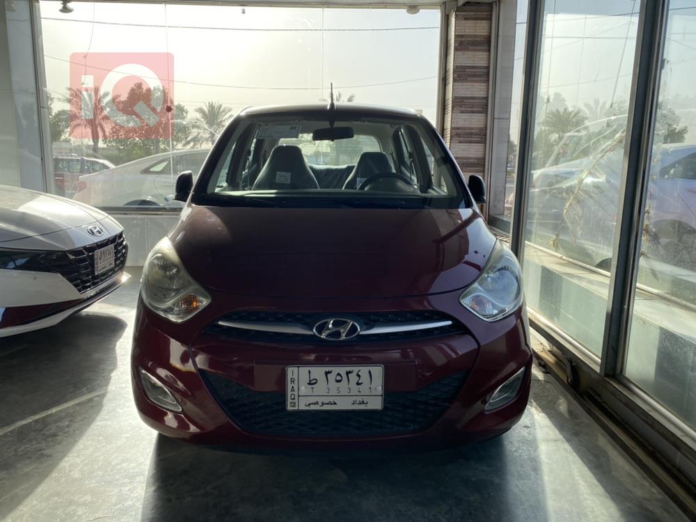هیوندای i10